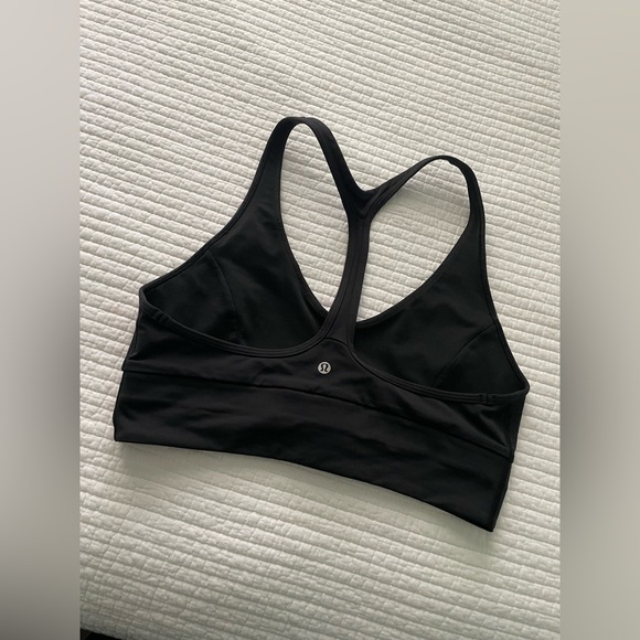 Lululemon sports bra size 8 - Picture 7 of 7